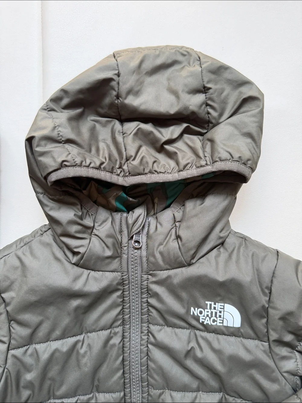 The North Face Boys Reversible Mossbud Swirl Insulated Hooded Jacket Camo Olive